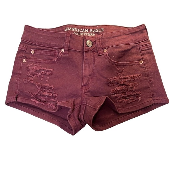 American Eagle Maroon Purple Shortie Distressed Stretch Denim Shorts Size 2 - Picture 1 of 6